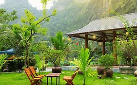 Hoang Minh Mountainside Villa